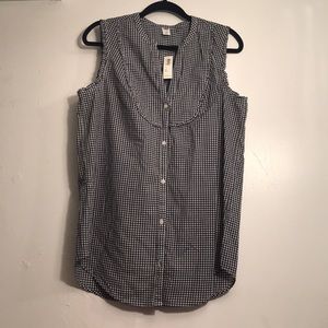 NWT Old Navy Bottom Down Sleeveless Blouse Size L